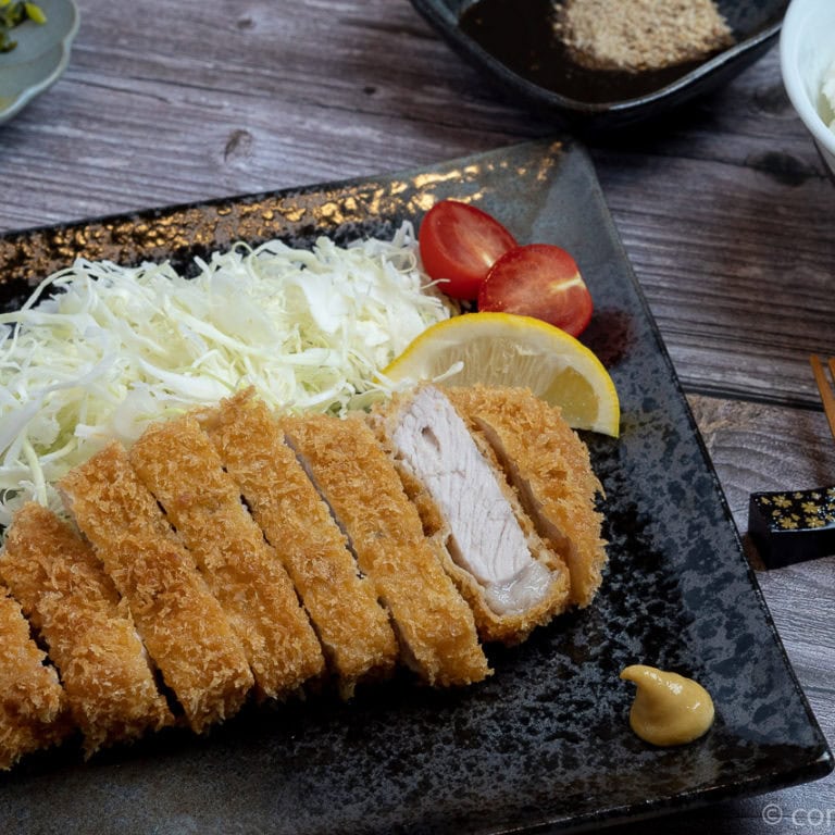 tonkatsu katsudon 2 1 Tonkatsu - Porc pané japonais - 豚カツ